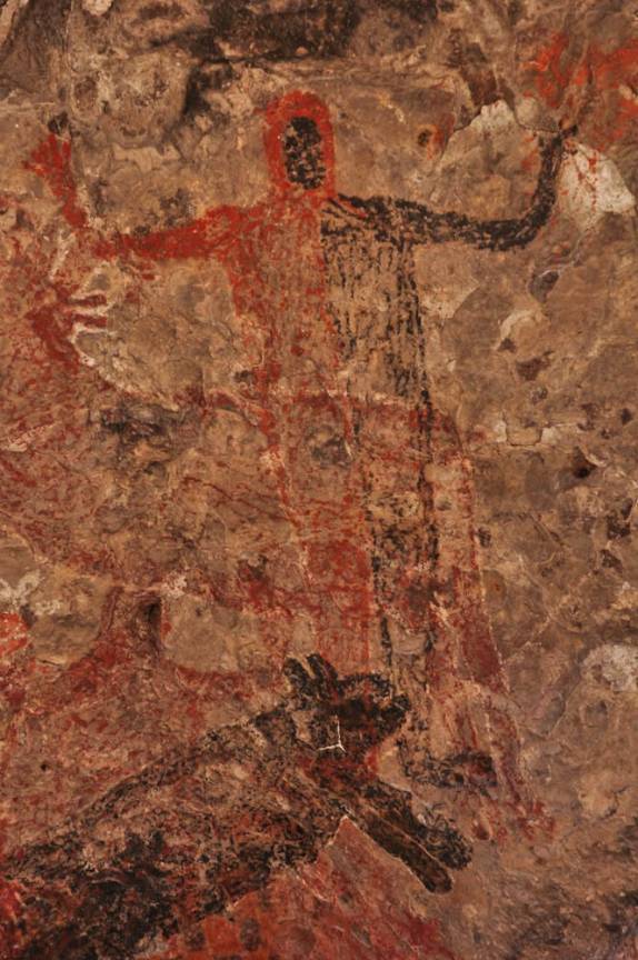 O mesmo misterioso feiticero está na Cueva Ratón, na Sierra de San Francisco, na Baja California - México